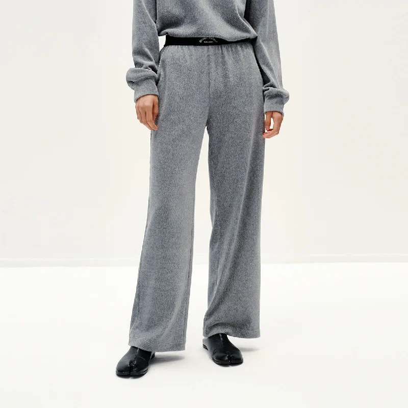 Trendy Casual Outfits Gray Corduroy Pants